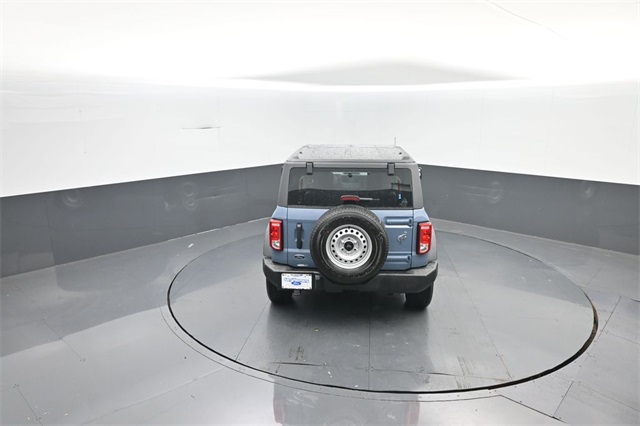 2025 Ford Bronco Base photo 18