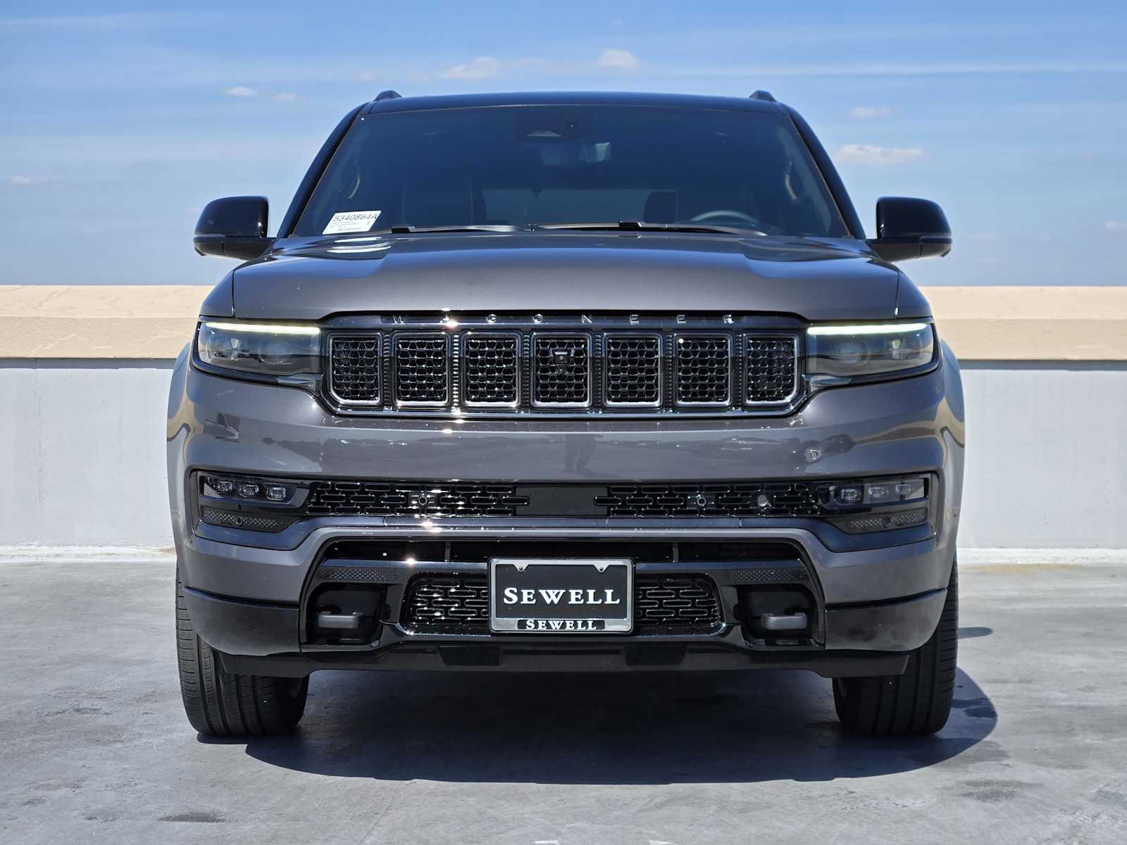 2025 Jeep Grand Wagoneer III Obsidian photo 2