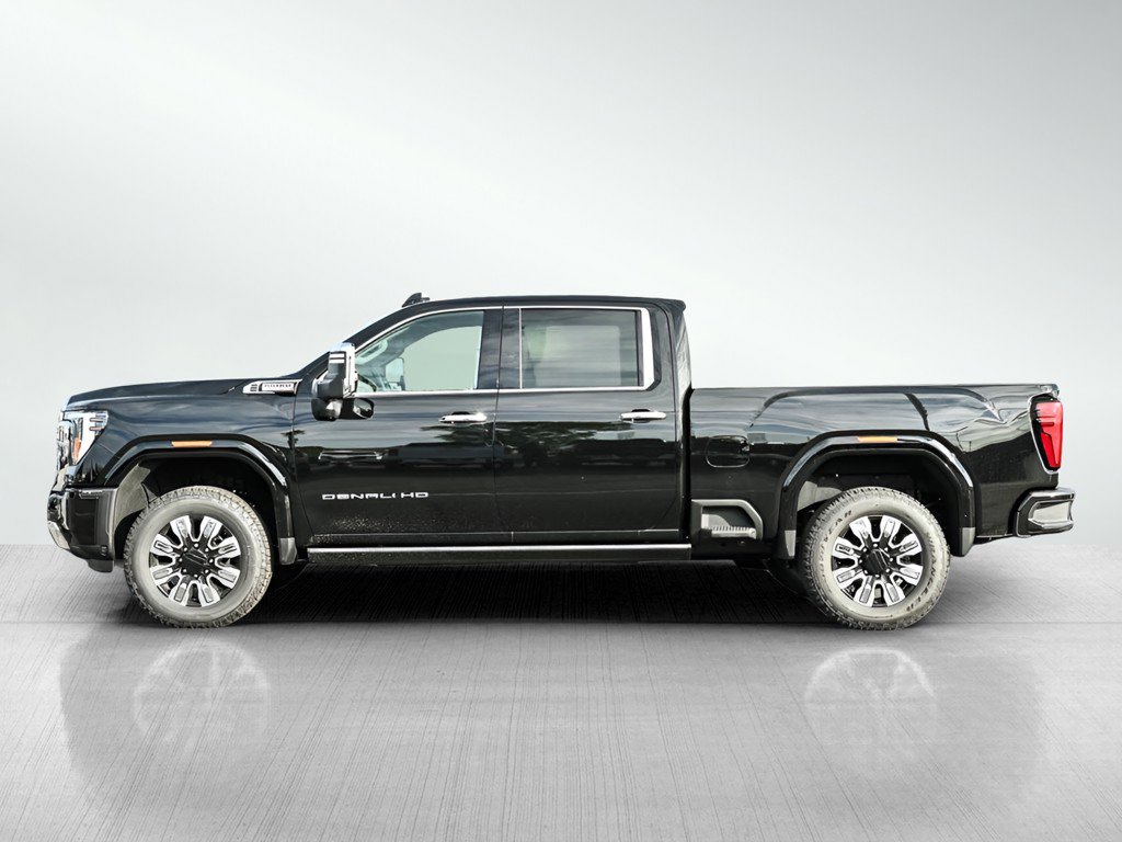 2026 Gmc Sierra 3500 HD Denali photo 3