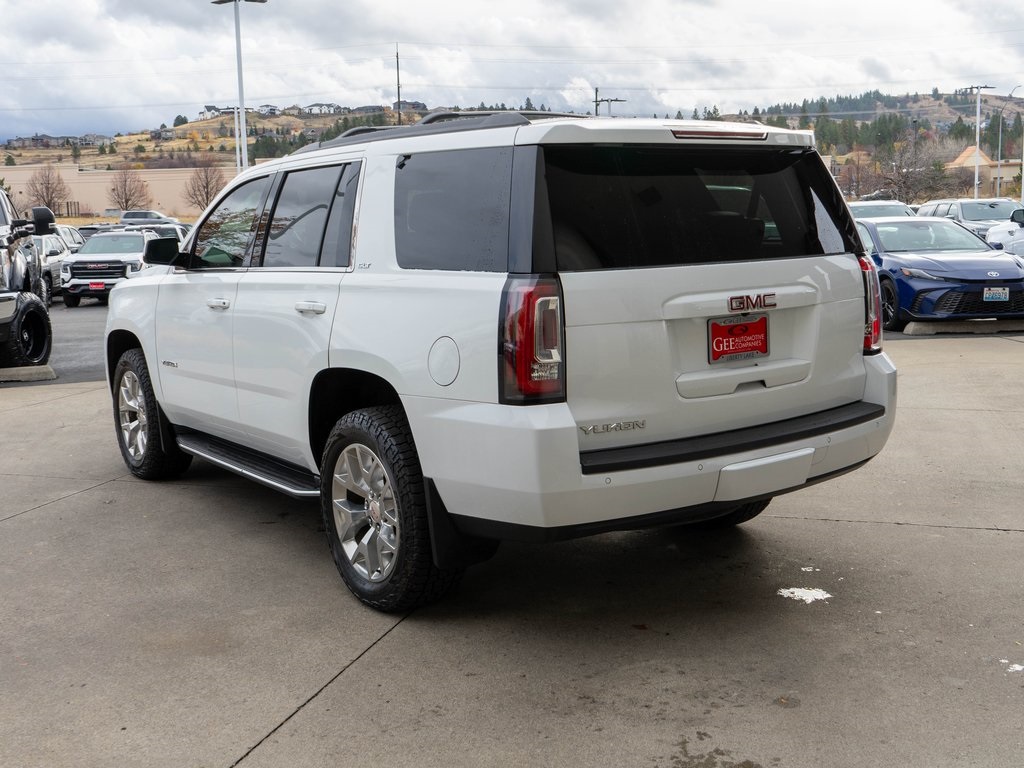 2019 Gmc Yukon SLT photo 3
