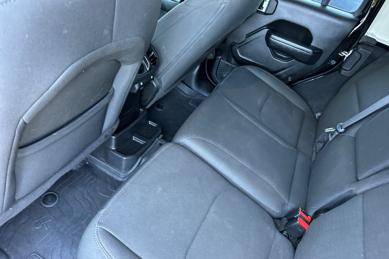 2023 Jeep Wrangler Base 4xe photo 13