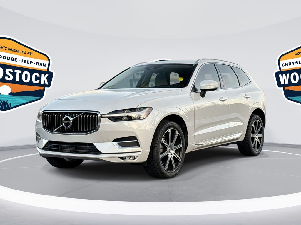 2021 Volvo XC60 Inscription's photo
