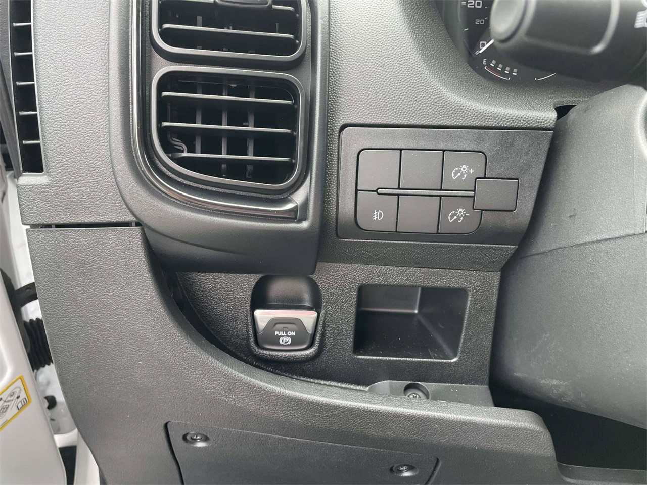 2024 Ram ProMaster 1500 photo 12