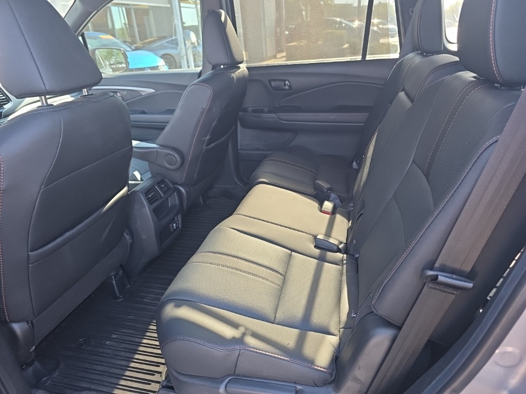 2022 Honda Passport TrailSport photo 9