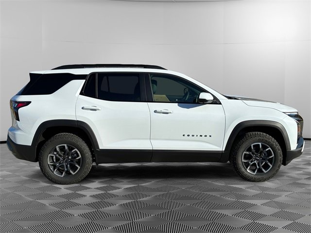 2026 Chevrolet Equinox ACTIV photo 2