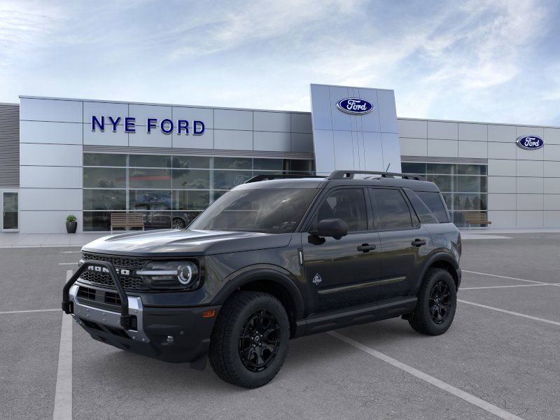 2025 Ford Bronco Sport Outer Banks photo 2