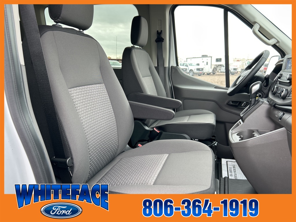 2025 Ford Transit XL photo 30