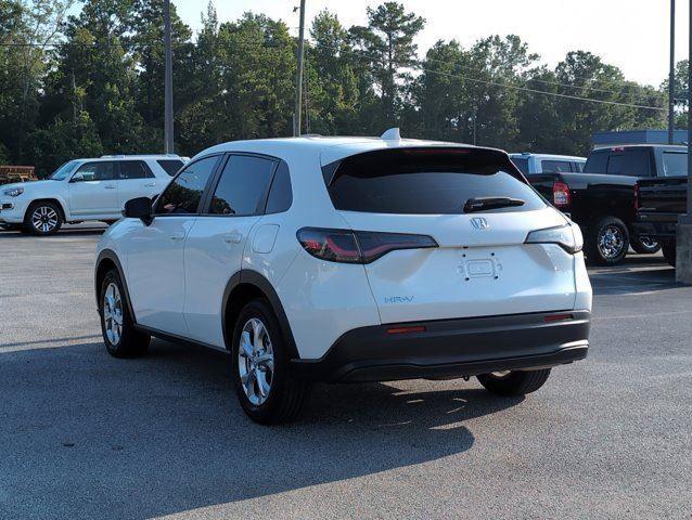 2024 Honda HR-V LX photo 2