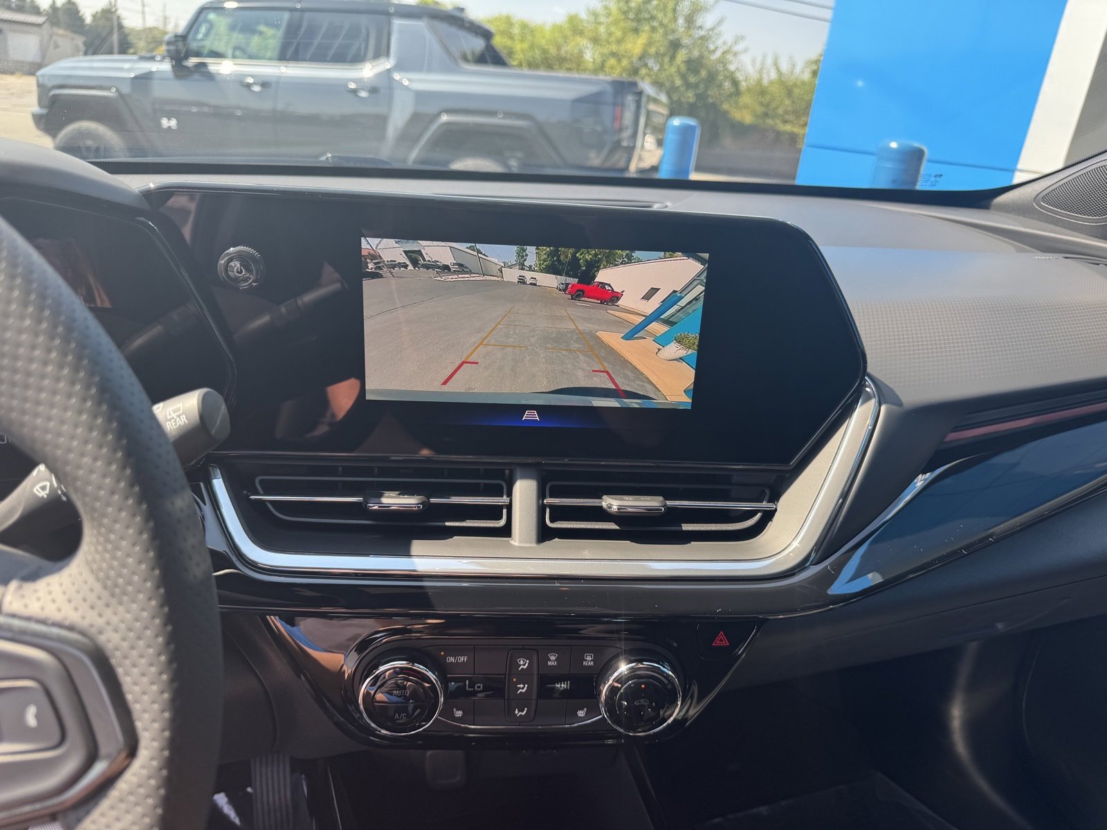 2026 Chevrolet Trax photo 14