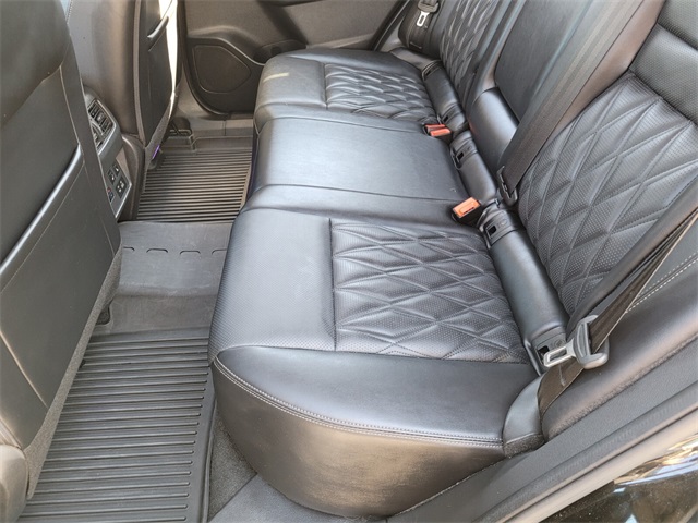 2022 Nissan Rogue Platinum photo 10