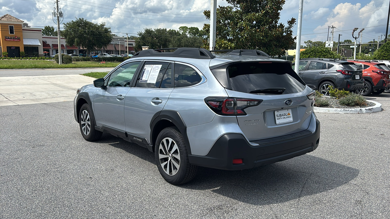 2025 Subaru Outback Premium photo 4