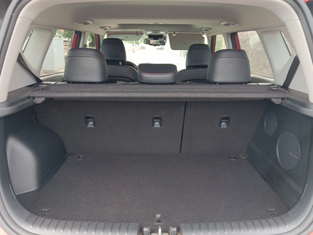 2023 Kia Soul GT-Line photo 6