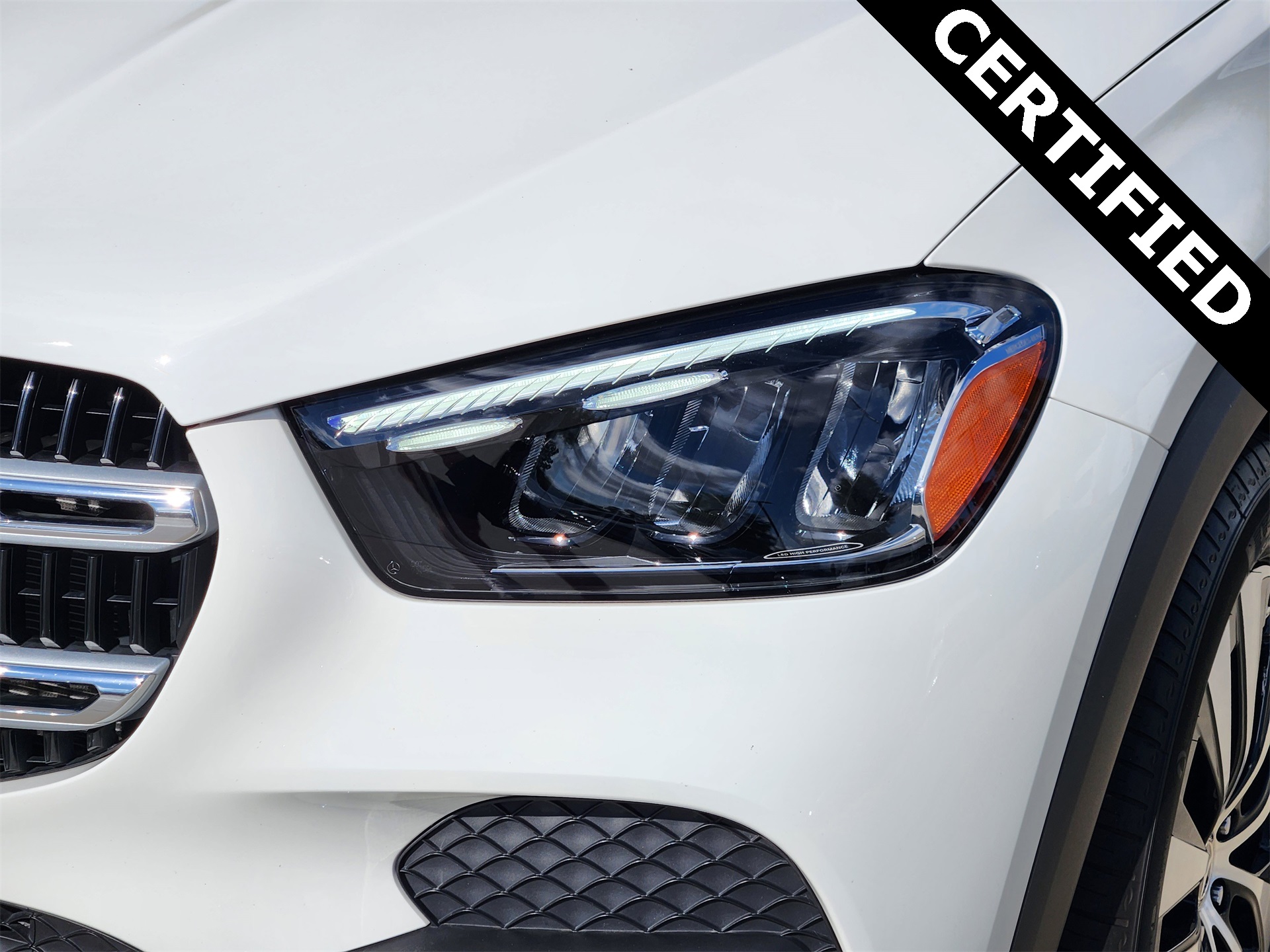 2025 Mercedes Benz GLE 350 4MATIC photo 4