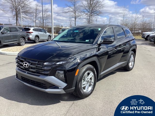 2025 Hyundai Tucson SE's photo