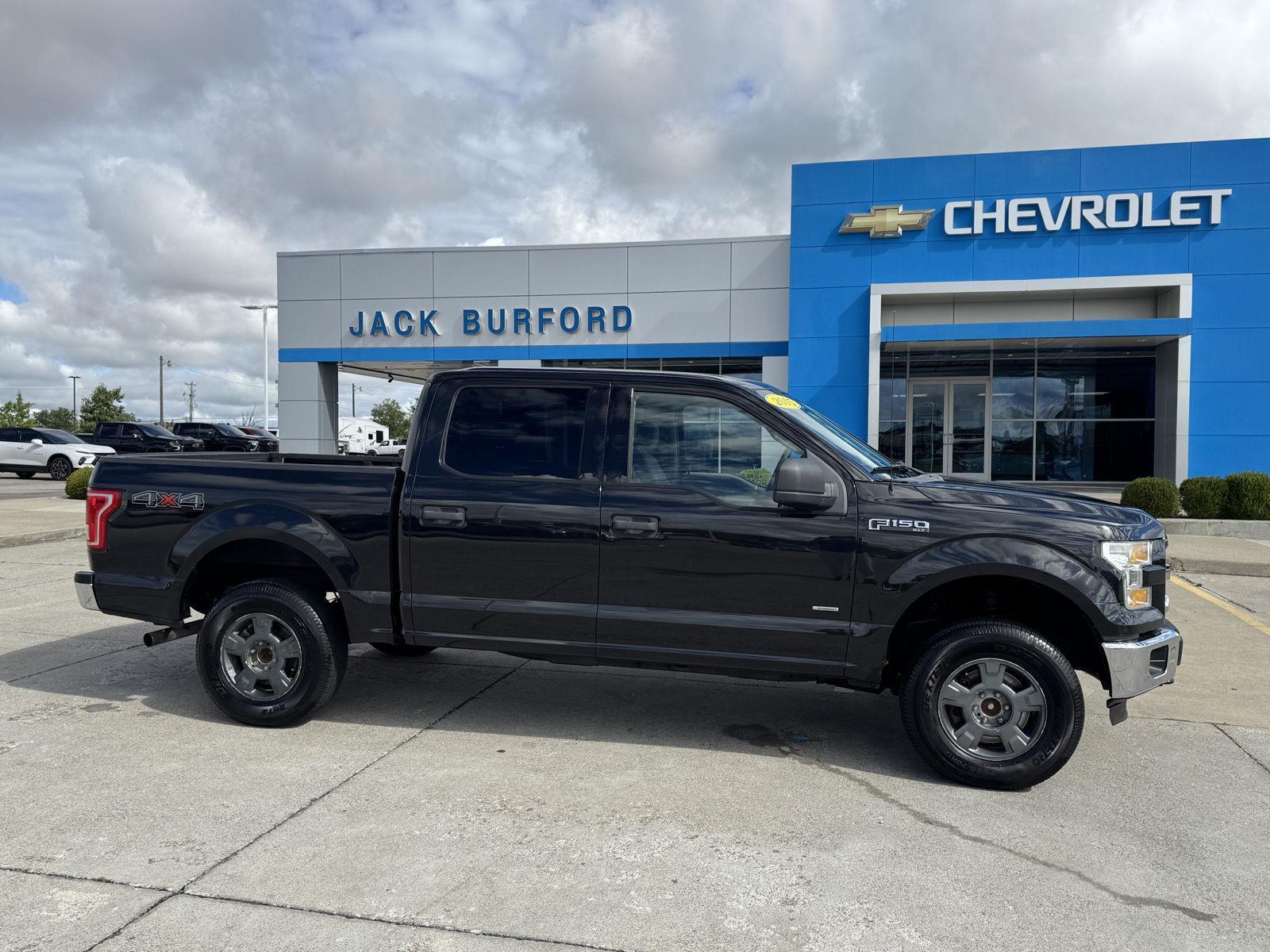 2015 Ford F-150 XLT photo 5