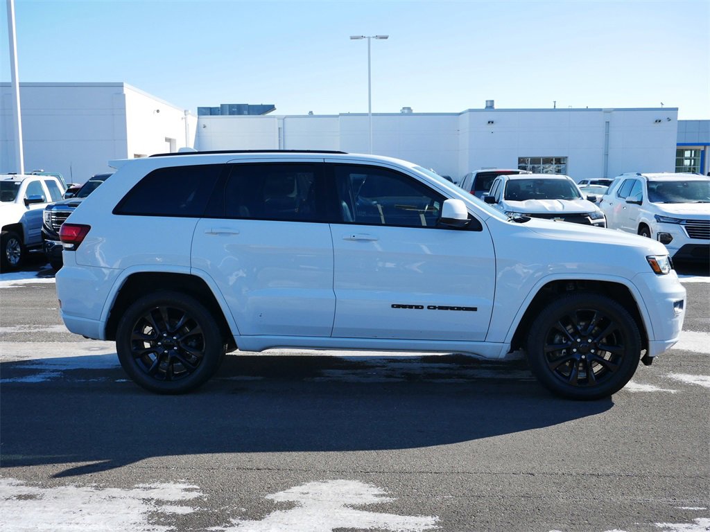 Used 2021 Jeep Grand Cherokee Laredo X with VIN 1C4RJFAGXMC564455 for sale in Inver Grove Heights, Minnesota