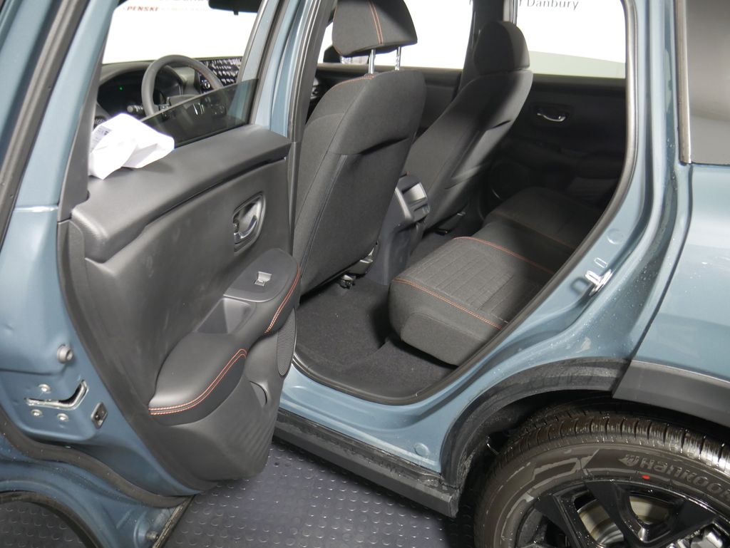 2026 Honda HR-V Sport photo 14