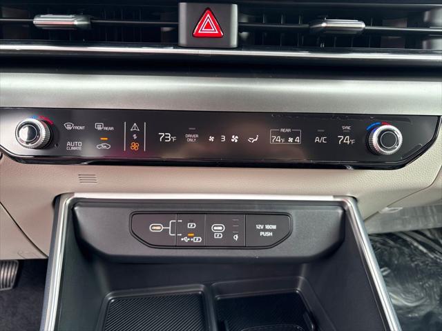 2026 Kia Carnival SX photo 10