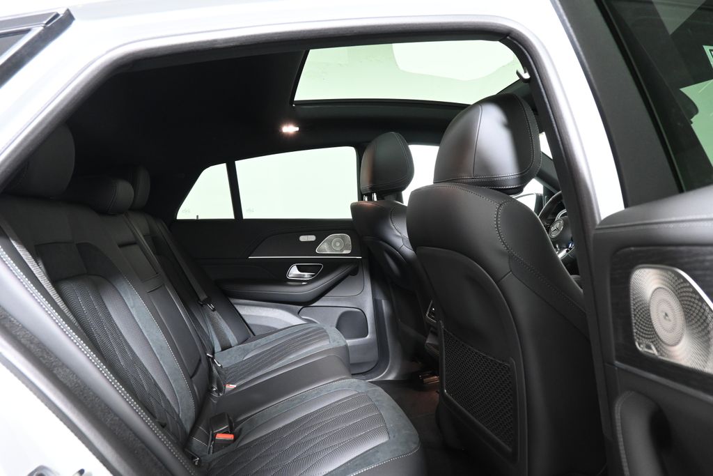 2025 Mercedes Benz GLE AMG 53 photo 17