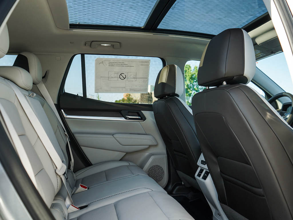 2026 Gmc Terrain Denali photo 11