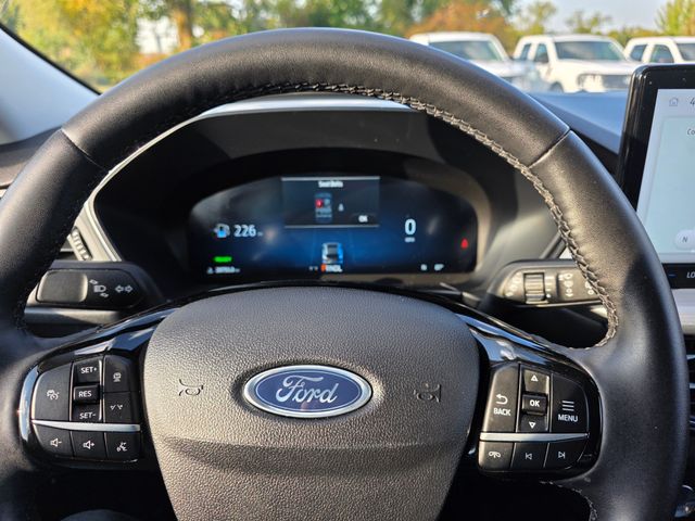 2023 Ford Escape Platinum photo 14