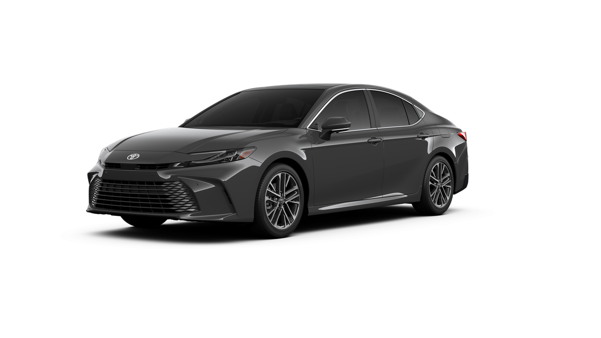 2026 Toyota Camry XLE's photo