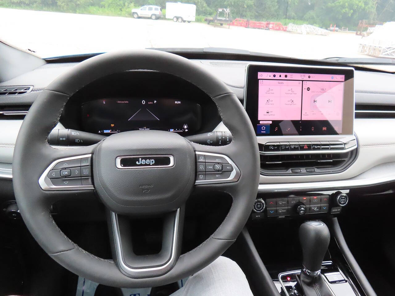 2024 Jeep Compass Limited photo 15