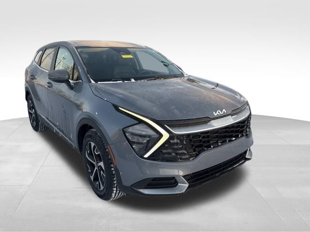2023 Kia Sportage EX's photo