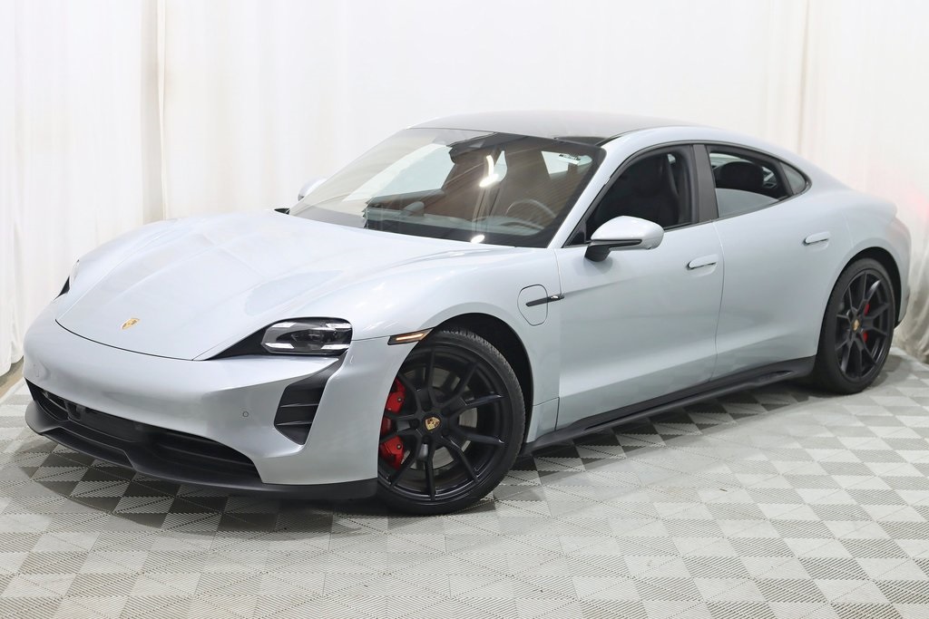 2022 Porsche Taycan GTS photo 7