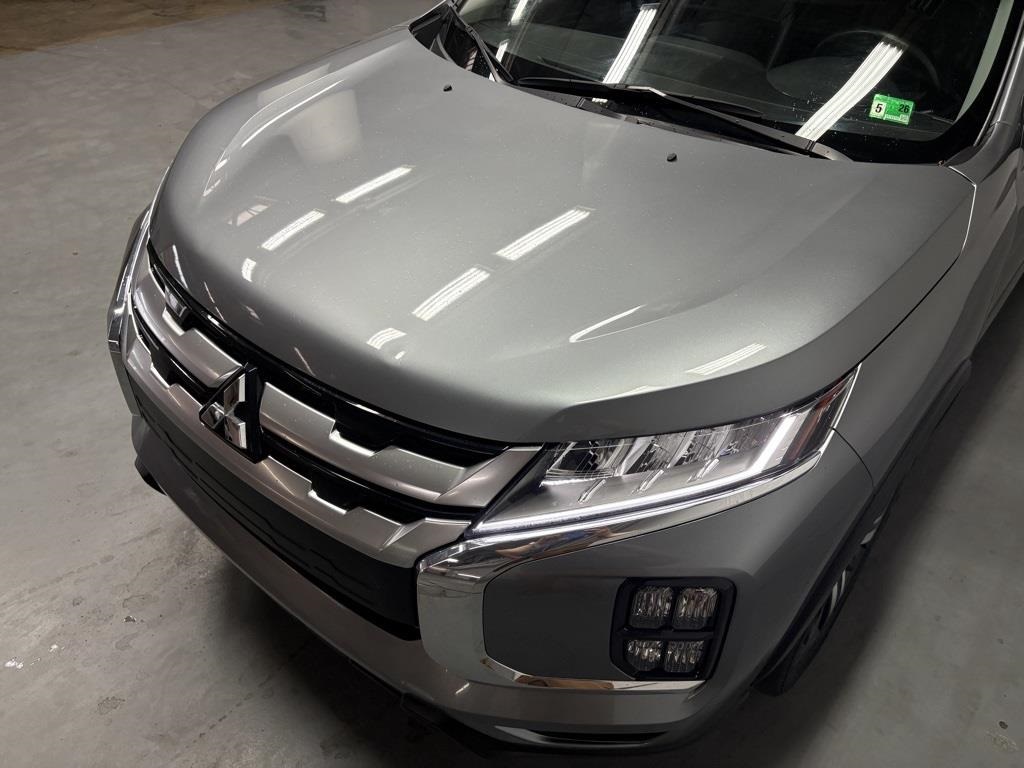 2024 Mitsubishi Outlander Sport ES photo 32