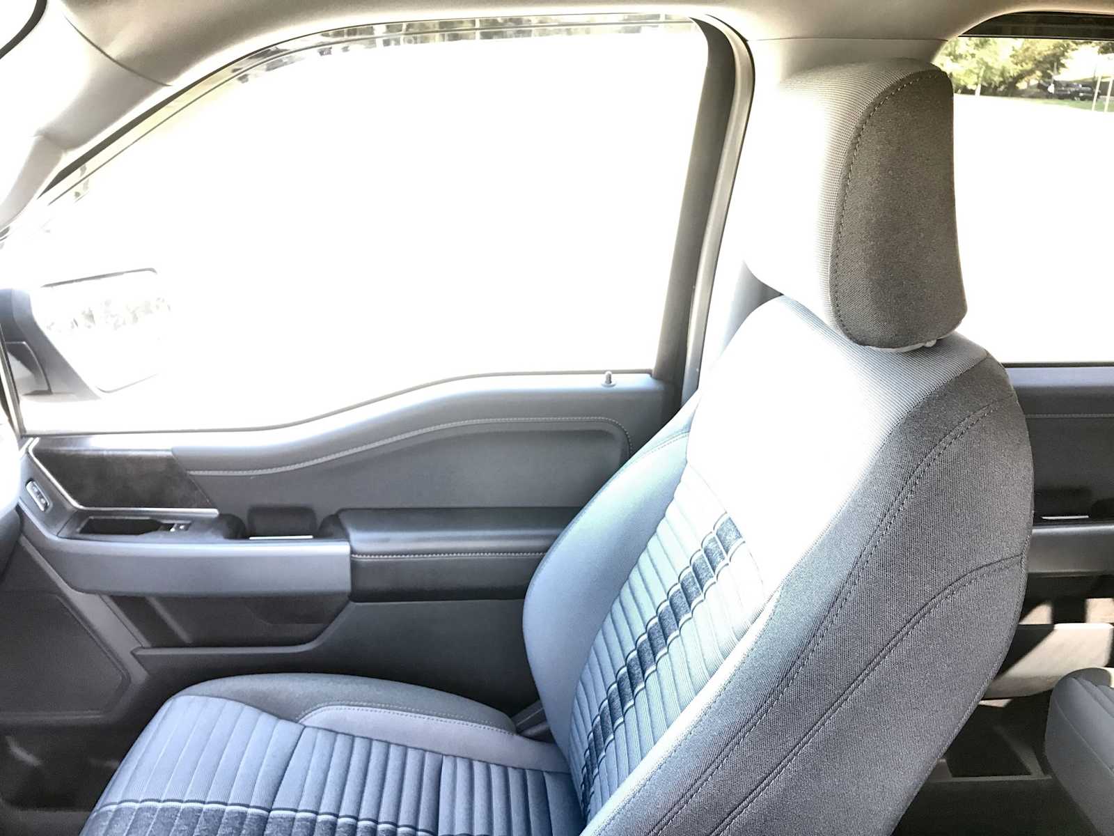 2023 Ford F-150 XLT photo 23