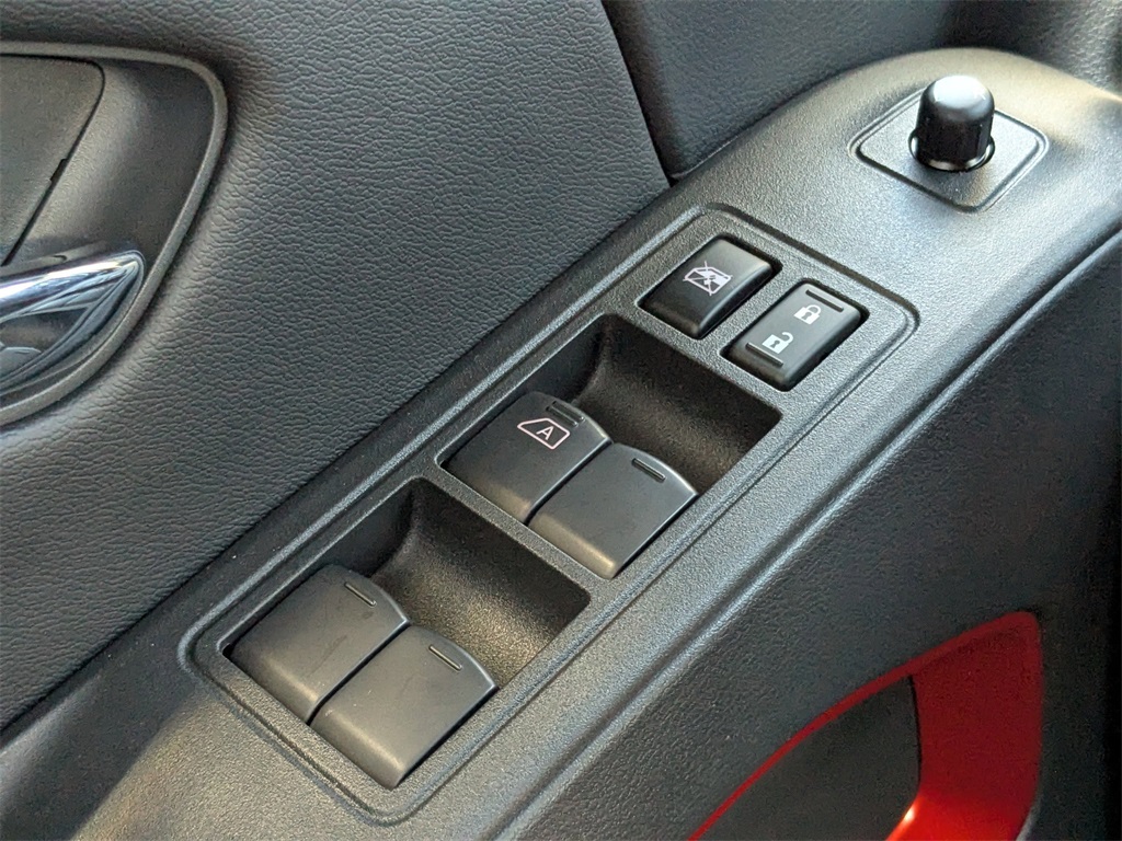 2025 Nissan Frontier PRO-X photo 27