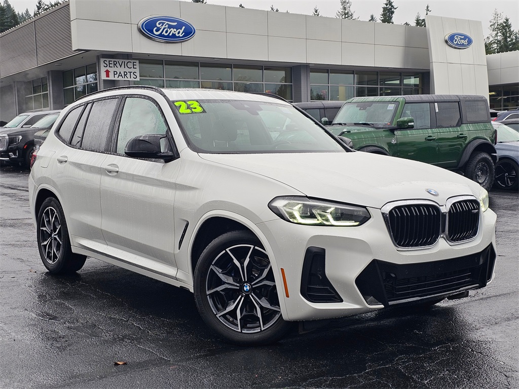2023 BMW X3 40i's photo