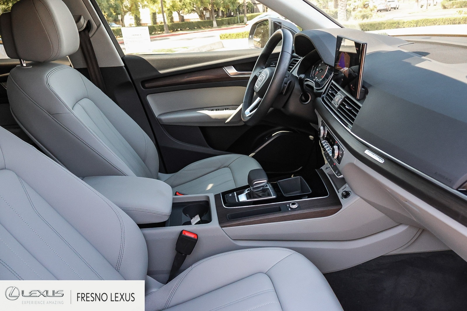 2023 Audi Q5 40 Premium photo 12