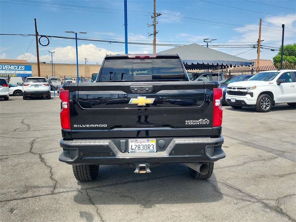 2023 Chevrolet Silverado 2500HD High Country photo 30