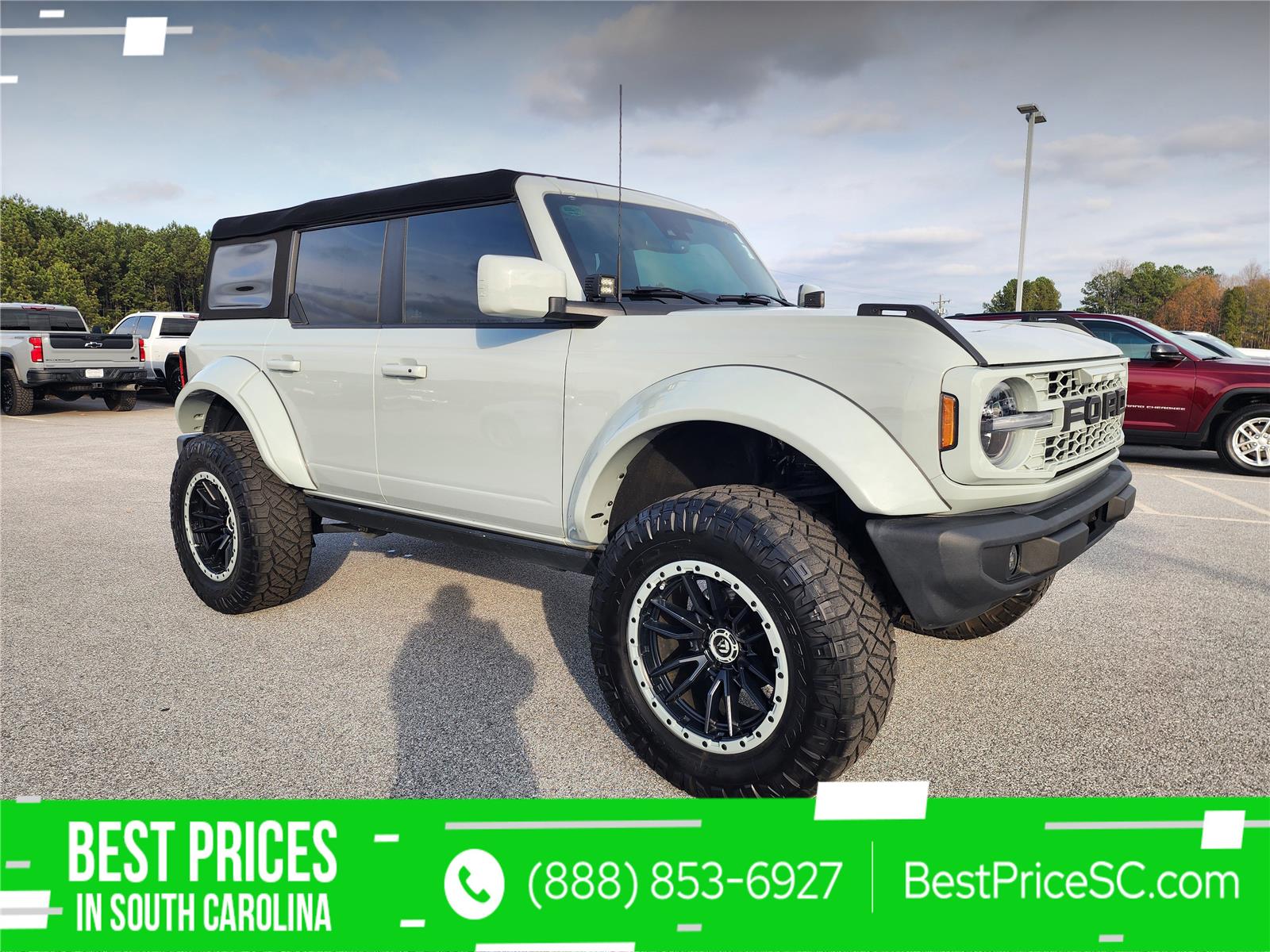 2023 Ford Bronco 4-Door Outer Banks's photo