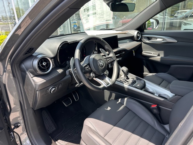 2025 Alfa Romeo Tonale BASE SPRINT photo 6