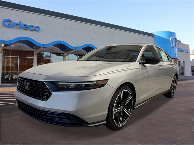 2025 Honda Accord Hybrid Sport's photo