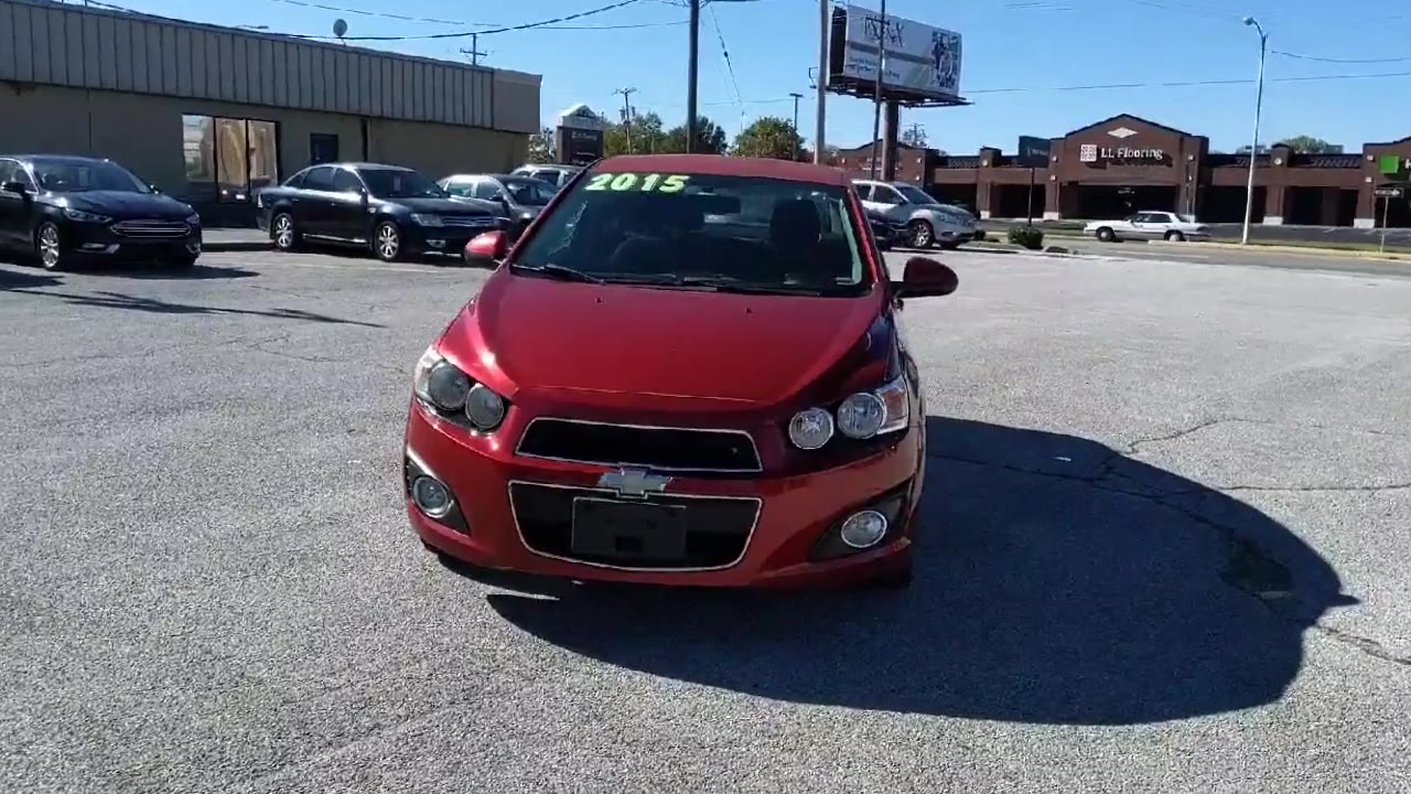 2015 Chevrolet Sonic LT photo 3