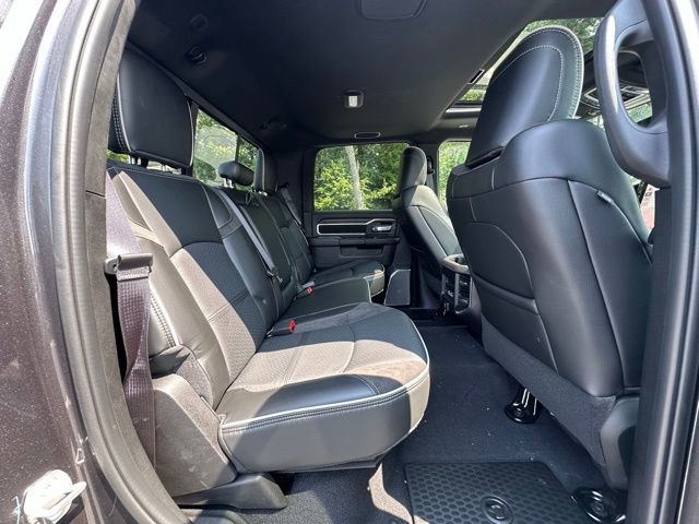 2025 Ram 2500 Laramie photo 31