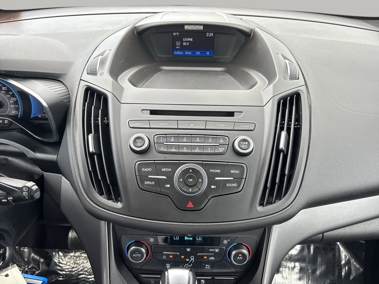 2017 Ford C-Max Hybrid SE photo 15
