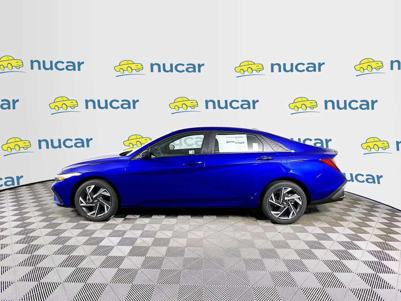 2025 Hyundai Elantra SEL Sport photo 3