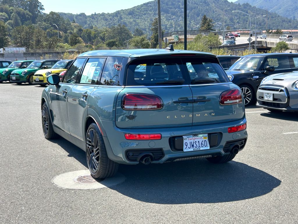 2024 Mini Cooper Base S ALL4 photo 2