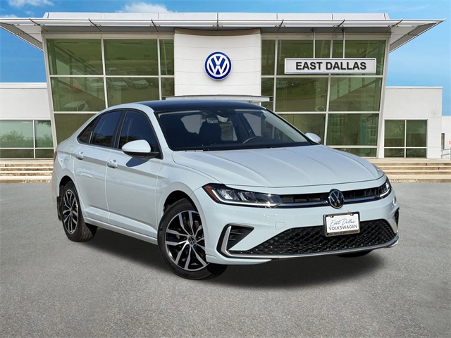 2025 Volkswagen Jetta SE's photo