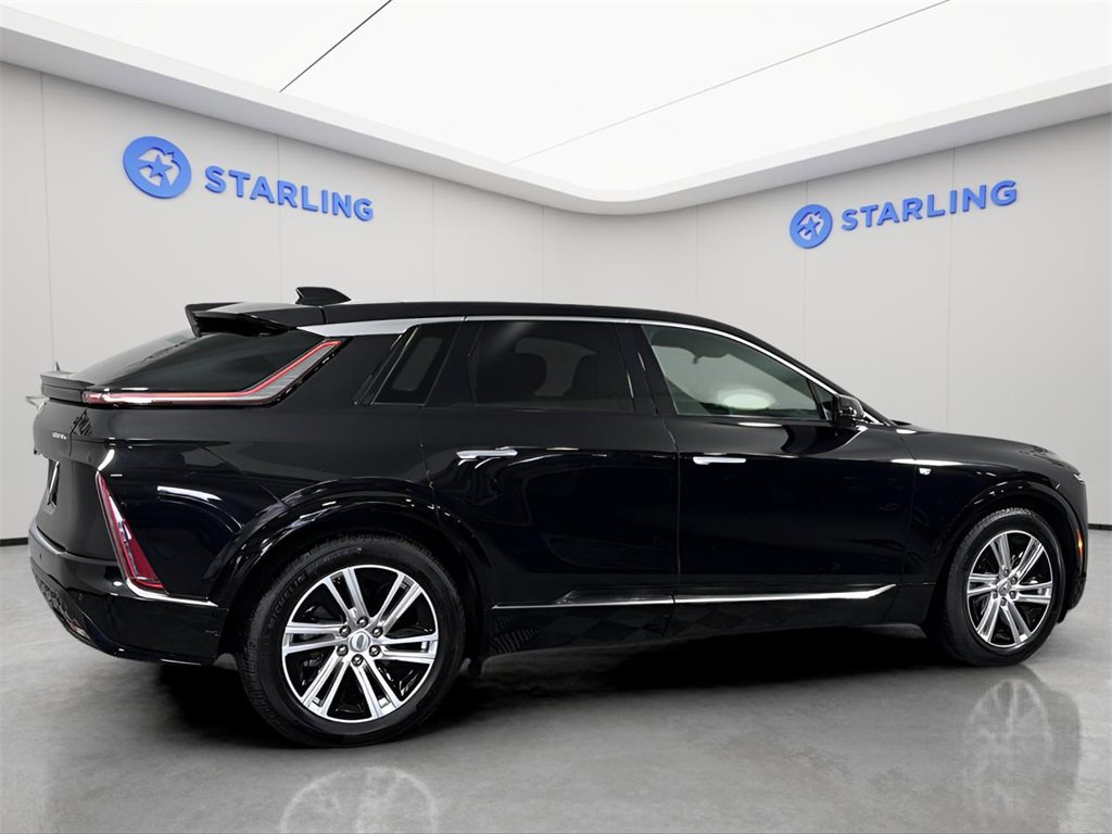 2024 Cadillac Lyriq Tech photo 9