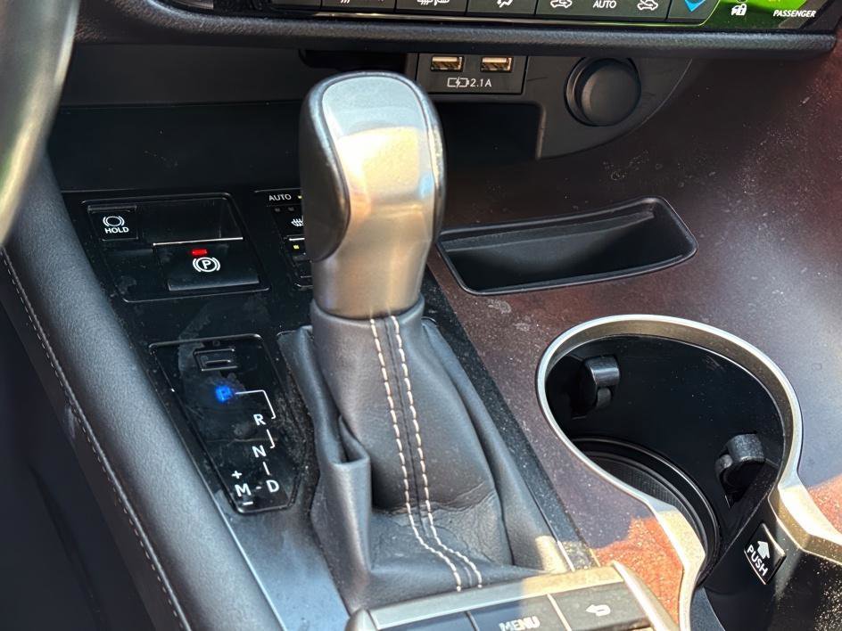 2021 Lexus RX 350 photo 17
