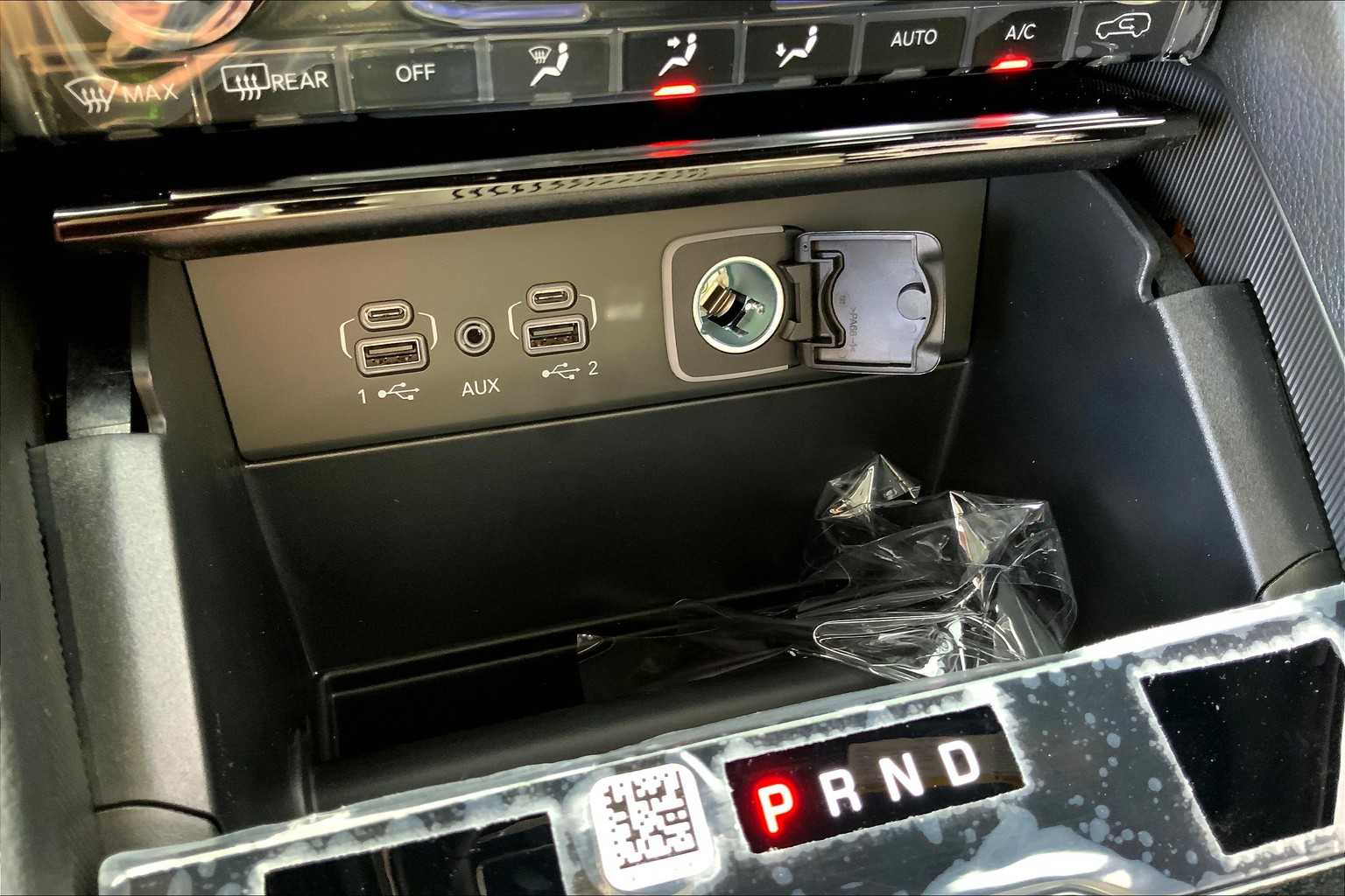 2025 Jeep Grand Cherokee Laredo photo 16