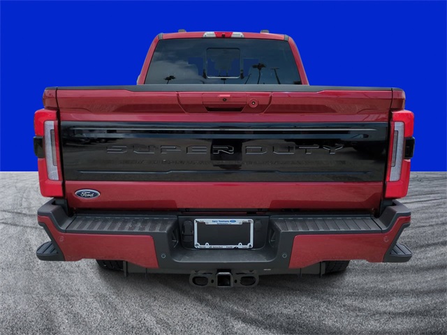 2025 Ford F-350 Platinum photo 4