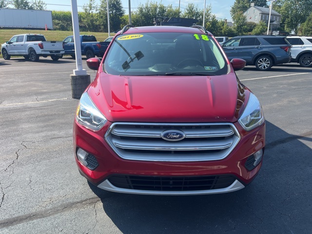 2018 Ford Escape SEL photo 2