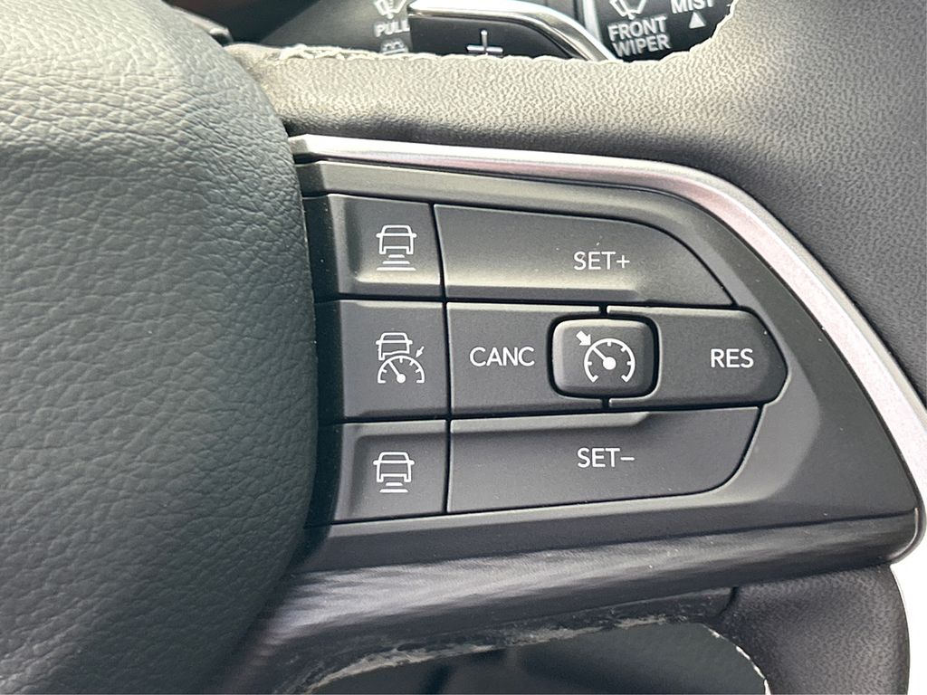 2025 Jeep Grand Cherokee Laredo X photo 29